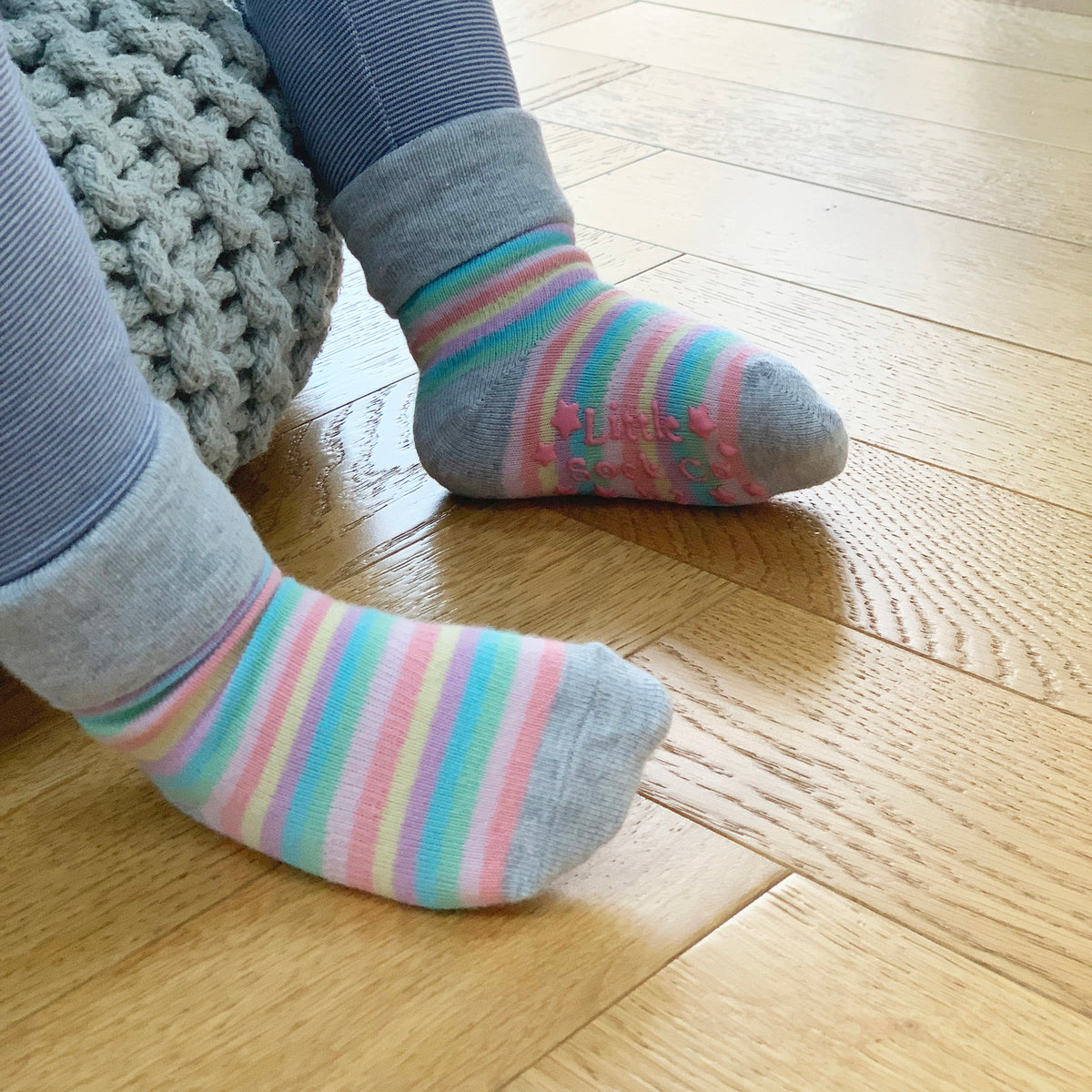 Non Slip Stay On Rosey Rainbow Original Socks