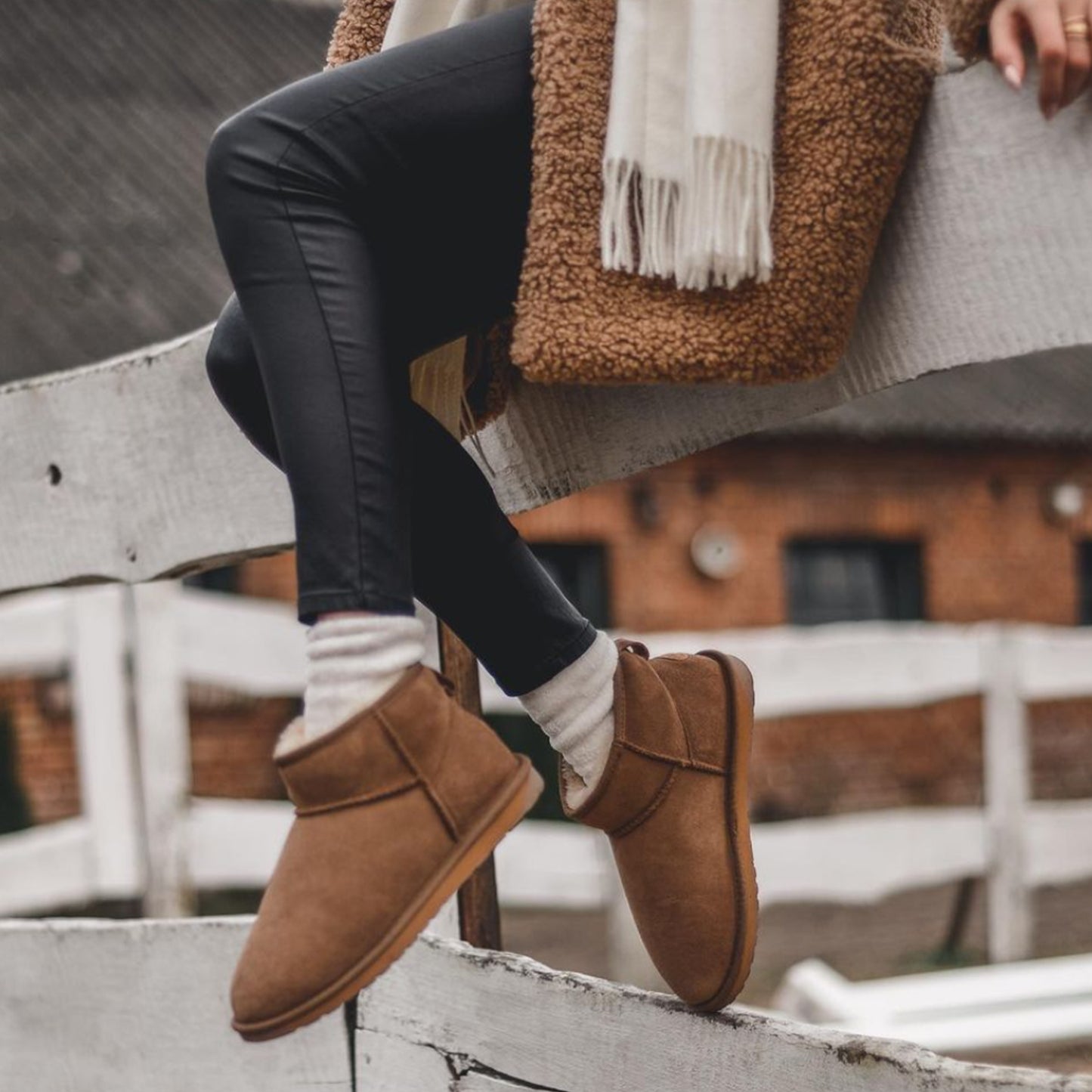 Stinger Micro Water Resistant Chestnut Sheepskin Boot