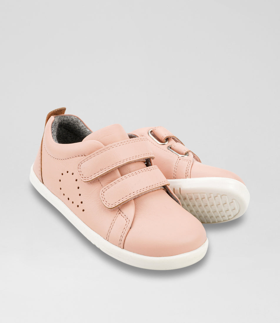 SU Grass Court Shoe in Seashell Pink Leather