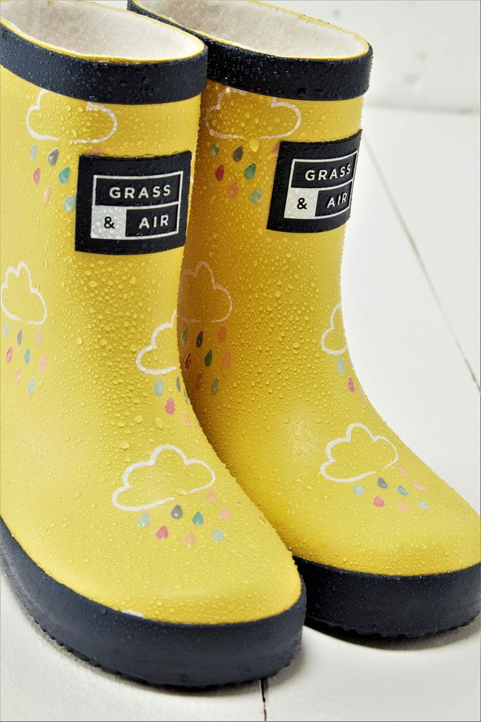 Colour Changing Cloud Wellie Yellow with bag