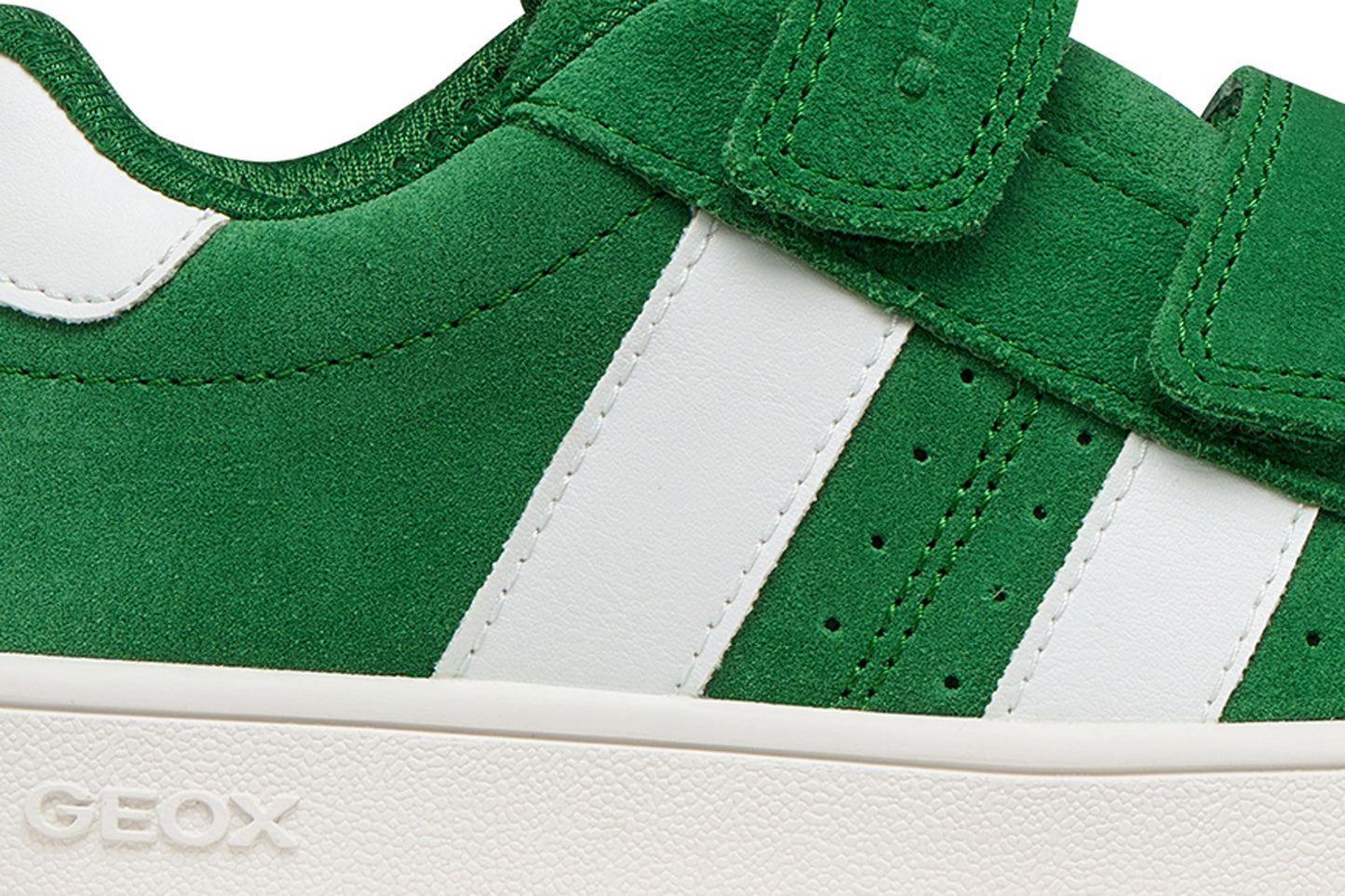 Eclyper Green White Sneaker Style Shoe
