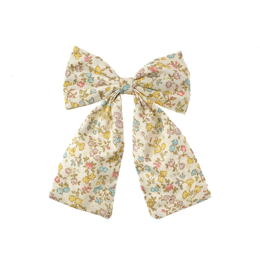 Petal Long Bow Clip